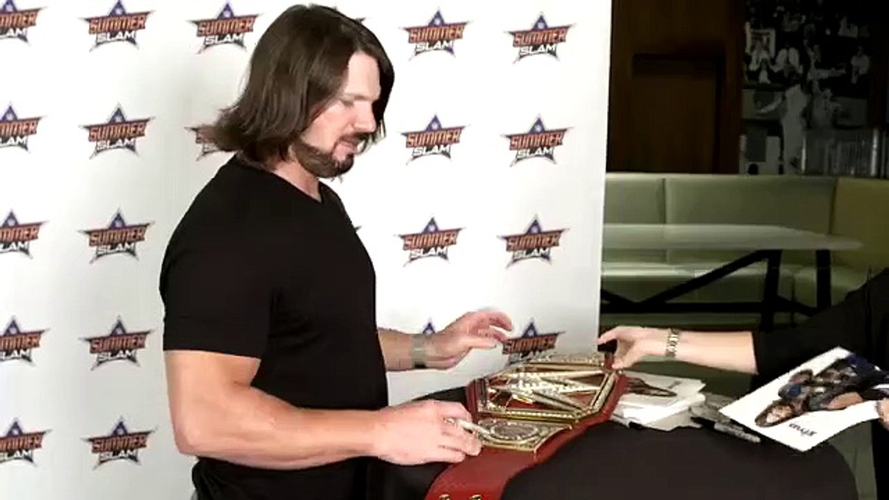 Meet your favorite Superstars during SummerSlam Week