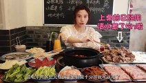 Skinny Chinese Girl Eat a Lot--The Girl Ate 12 Dishes