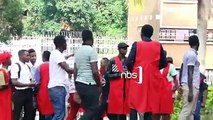 VIDEO: Makerere University Students this morning protested against the Institution’s new fees policy that demands fresh year students pay 15% more tuition than