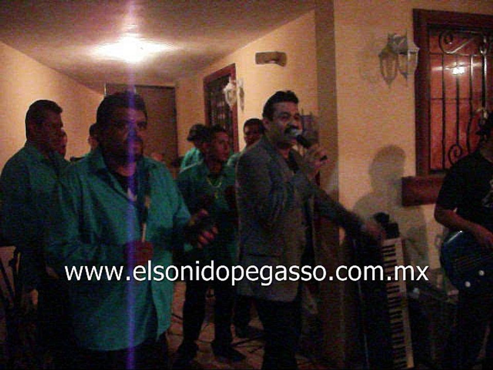 DANNY Y SU CORCEL - HOY QUE TE VAS