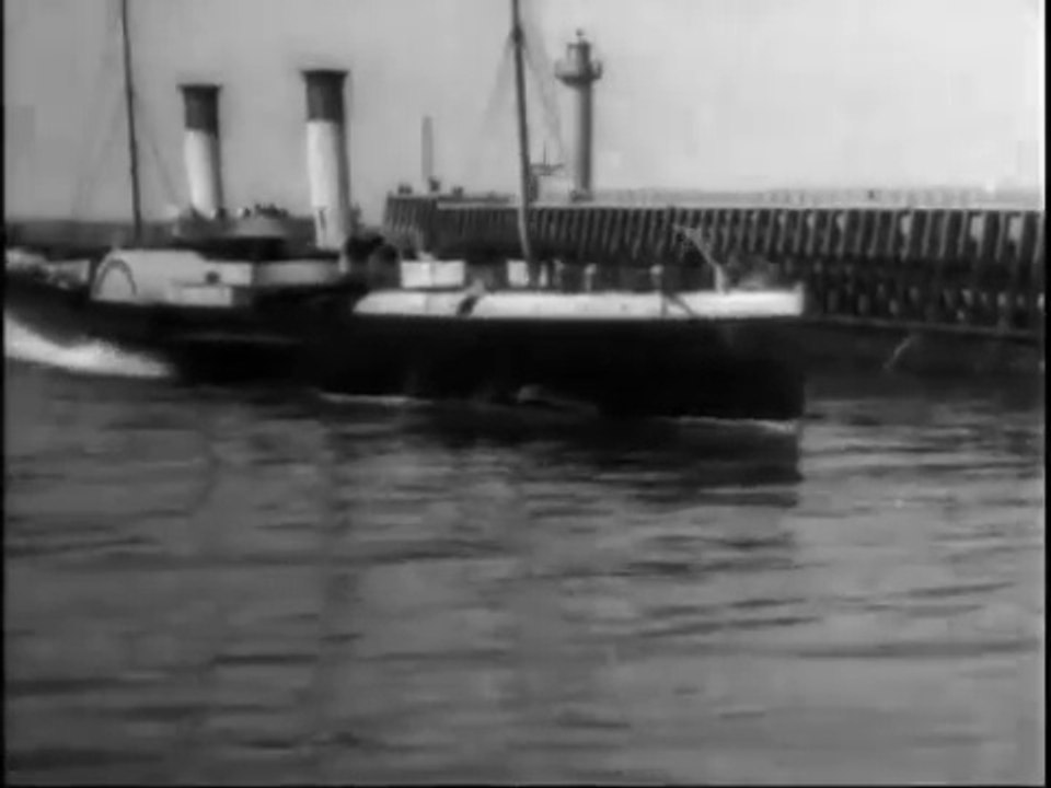 Auguste & Louis Lumière: Arrivée d’un bateau à vapeur (1896)