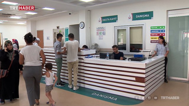 Isparta'da eski devlet hastanesi saniyeler içinde böyle yıkıldı