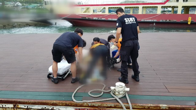 여수 갯바위 낚시하던 50대 바다 빠져 숨져 / YTN