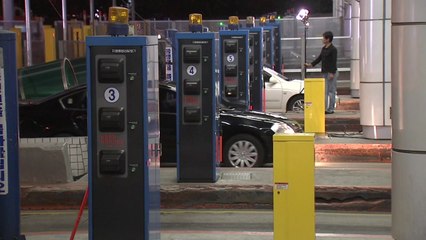 고속도로 정체 대부분 해소...내일도 '혼잡' / YTN