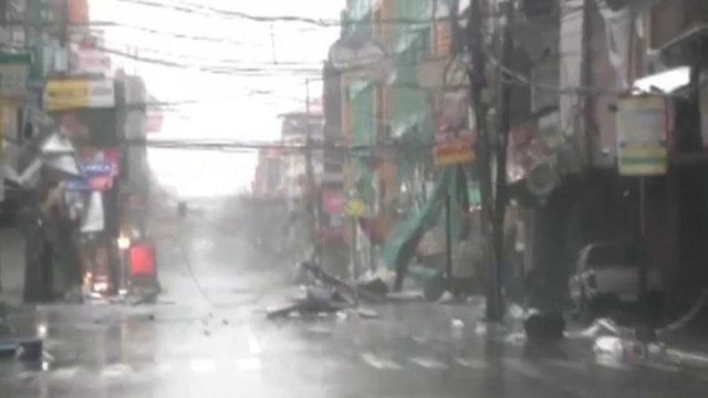 Mangkhut deixa pelo menos oito mortos em Luzón