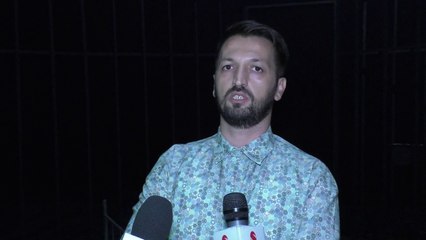 Shfaqet premiera e dramës "Gjashtë" nga trupa e Gjakovës