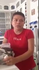 Lady Chiles humillan a mujer por tomar unos chiles