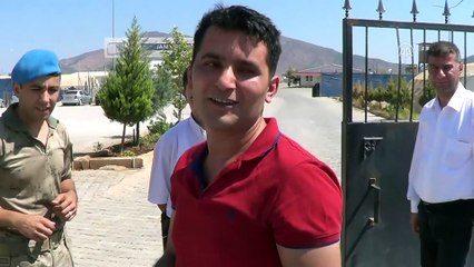 Bedelli askerler kışlasına teslim olmaya başladı - GAZİANTEP