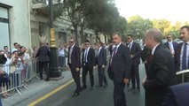 Türkiye Cumhurbaşkanı Erdoğan'ın Azerbaycan Ziyareti - Azerbaycanlı Vatandaşlarla Selamlaşma