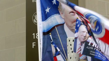 Tom Waits, Trump karşıtlarına destek için 'Bella Ciao' söyledi