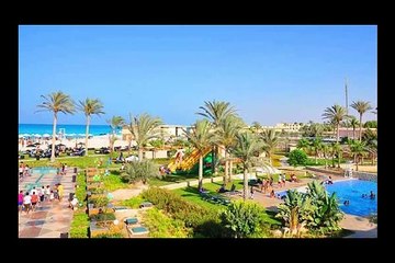 ريسيل فيكتوريا فى مراسي يطل على مسطحات خضراء462 متر