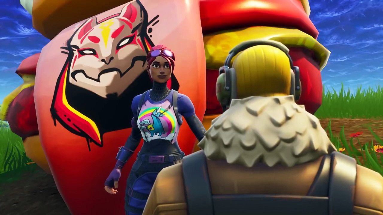 LITTLE KELLY AND RAPTOR HAVE A BABY  Part 2- Fortnite Short Film