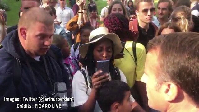 Emmanuel Macron à un jeune chômeur : « Je traverse la rue, je vous en trouve (du travail) »