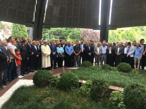 Adnan Menderes Kabri Başında Dualarla Anıldı