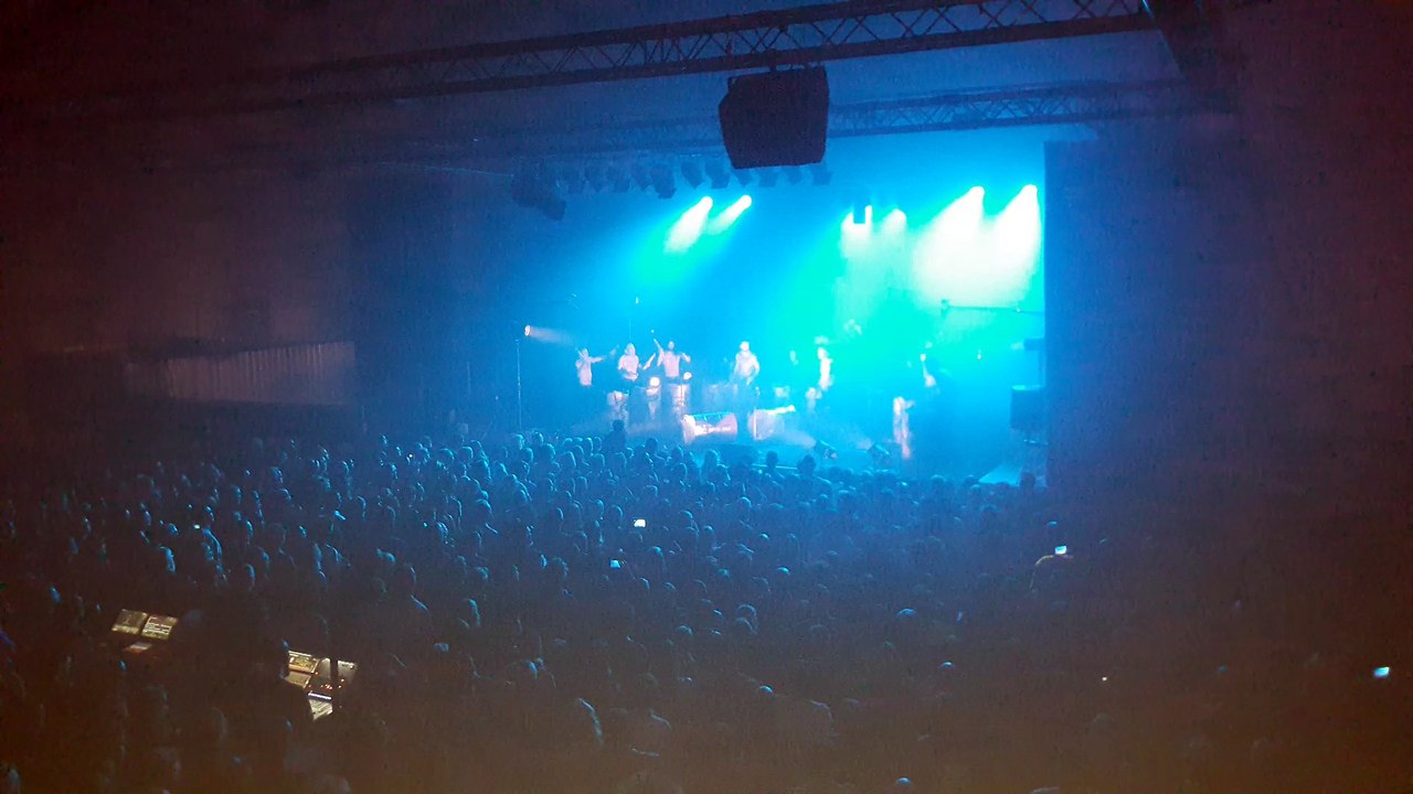 Les Tambours du bronx à la Halle verrière