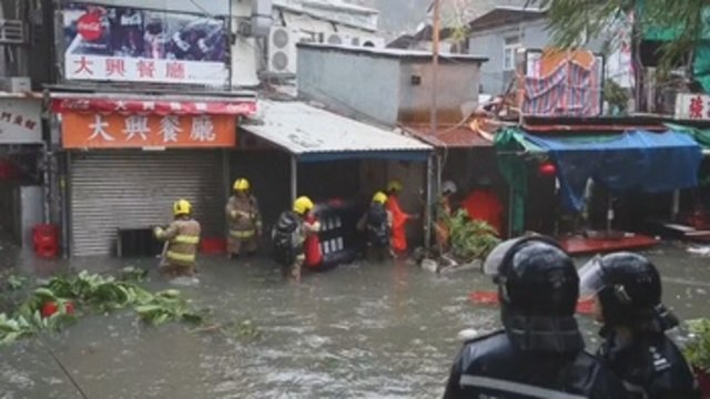 Hong Kong permanece en alerta máxima por el súper tifón Mangkhut