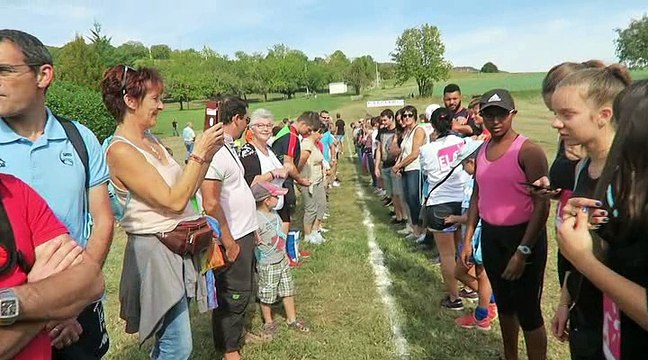 Chevrières - Mêlée géante : ils ont tenté de battre le record du monde !