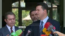 PDIU, zyrtarisht me PD  - Top Channel Albania - News - Lajme