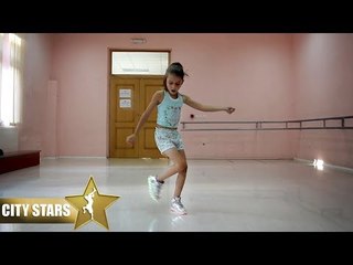 8 Years old Girl Dance Suffle ( City Stars )