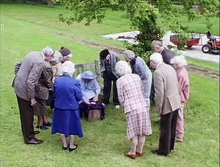 Waiting For God S03 E04