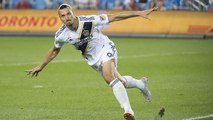 Ibrahimovic marca golo 500 e candidata-se ao prémio Puskas