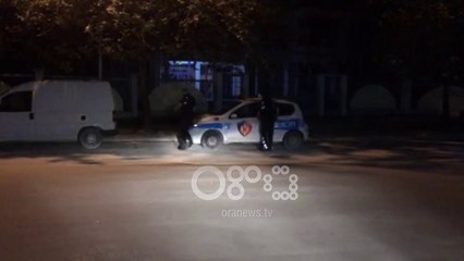 Ora News - Grabitet një pikë Exchange në Vlorë