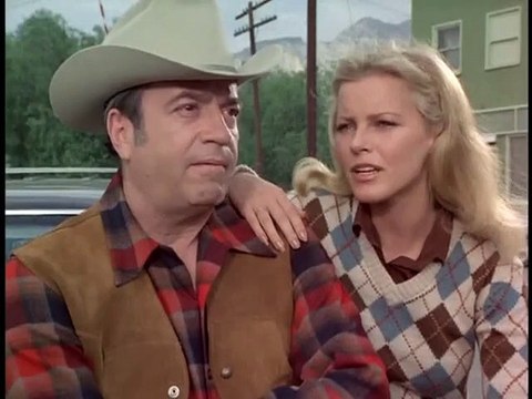 Charlie's Angels S03 E13 - Angels on Vacation