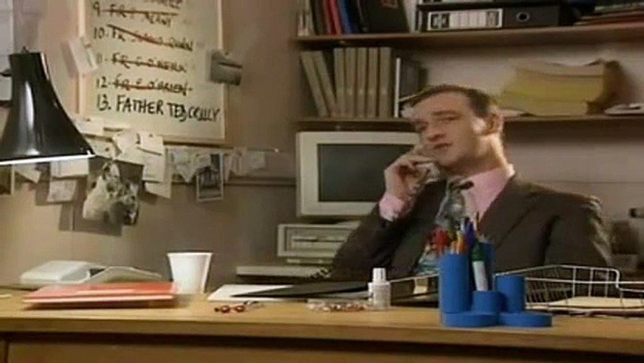 Father Ted S01e01