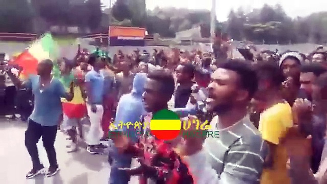 Ethiopia:በአሁኑ ሰአት በርካታ ህዝብ  እየሸሸ ነው  ይሄው ተመልከት የኢትዮጵያ ህዝብ ጉድህን ስማ