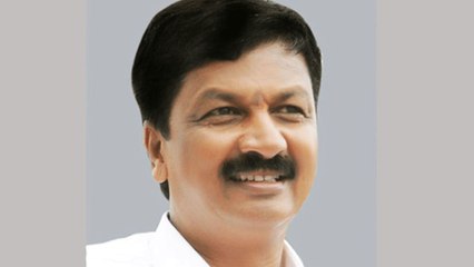 ರಮೇಶ್ ಜಾರಕಿಹೊಳಿ ಸರ್ಕಾರಾನ್ ಕಾರು ಬಳಕೆ ಮಾಡೋದು ನಿಲ್ಲಿಸಿದ್ಯಾಕೆ? | Oneindia Kannada