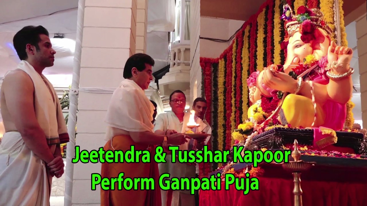Jitendra & Tusshar Kapoor's Ganpati 2018 Aagman