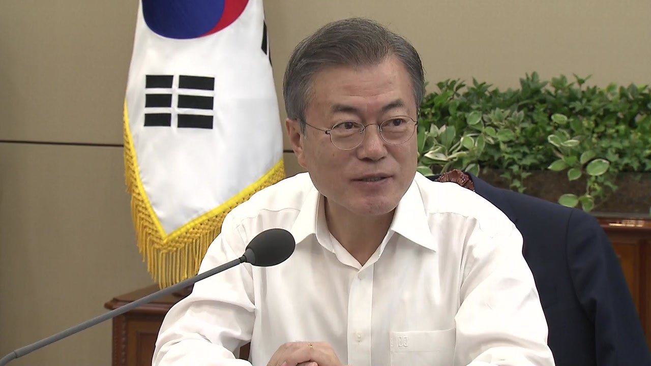 문재인 대통령 "김정은과 비핵화 허심탄회한 대화" / YTN