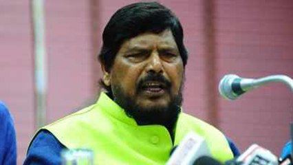 Ramdas Athawale का बयान, कहा मंत्री हूं मुझे तो फोकट में मिलता है Petrol- Diesel | वनइंडिया हिन्दी