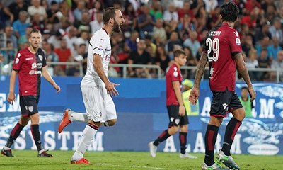 Si sblocca il Pipita, ma a Cagliari è 1-1