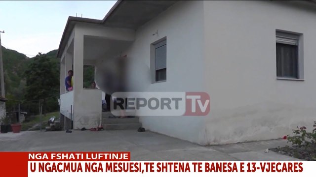 Plumba drejt banesës të së miturës që u abuzua nga mësuesi, babai: Po na trembin