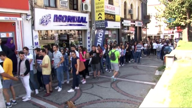 Bu kuyruğun başı var sonu yok