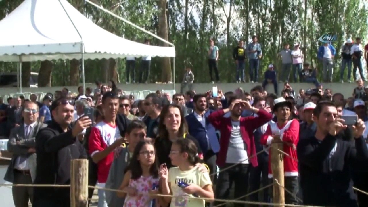 Solo Türk Erzurum Semalarında Nefes Kesti