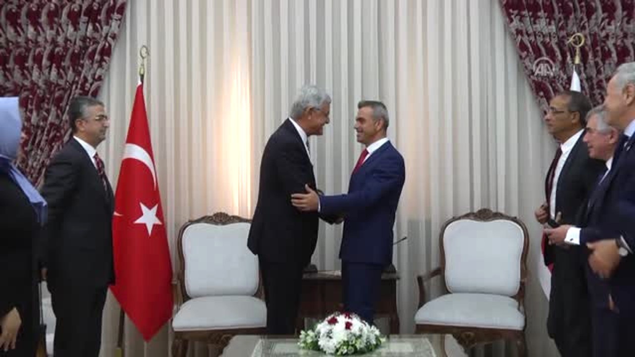 TBMM Dışişleri Komisyonu Başkanı Bozkır, KKTC Meclis Başkanı Uluçay Görüştü