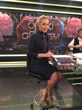 Habertürk'ün Başarılı Sunucusu Cansu Canan, Ayrılık Haberini Sosyal Medya Hesabından Duyurdu