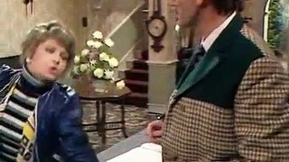 Fawlty Towers-S01E02 The Builders