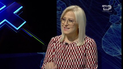 Top Talk/ Ministrja Nikolla flet me superlativa për Arsimin, por s’ka një notë