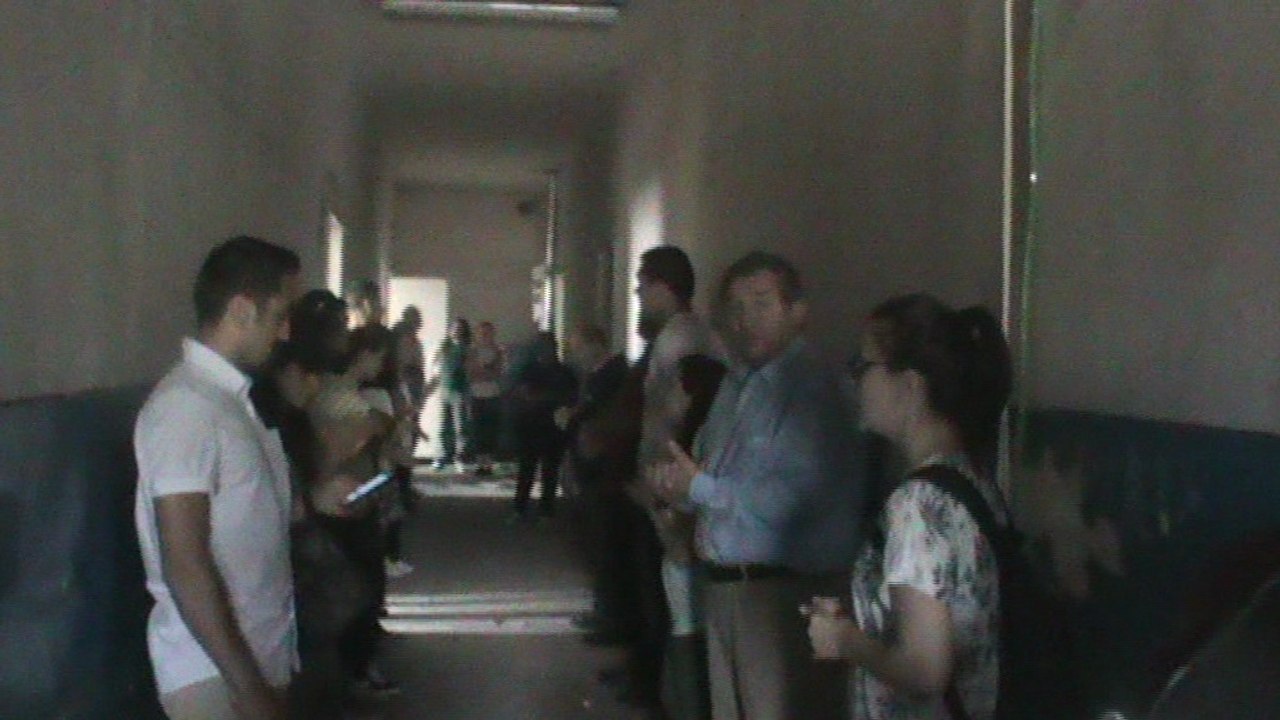 Tineri de la Centrul Român de Studii Transculturale - Noi proclamăm, Isus e-nălțat