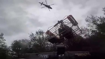 Florence kasırgasında mahsur kalan yaşlı kadına kurtarma operasyonu