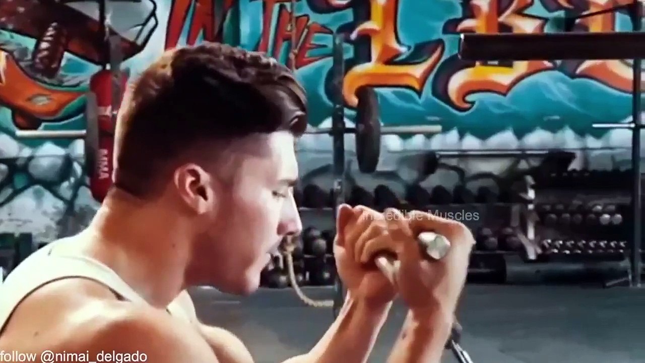 Nimai Delgado 25 yrs Old Pure Vegan Thick Stud Bodybuilder Workouts Posing