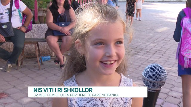 Nis viti i ri shkollor, 480 mijë nxënës në bankat e shkollës - News, Lajme - Vizion Plus