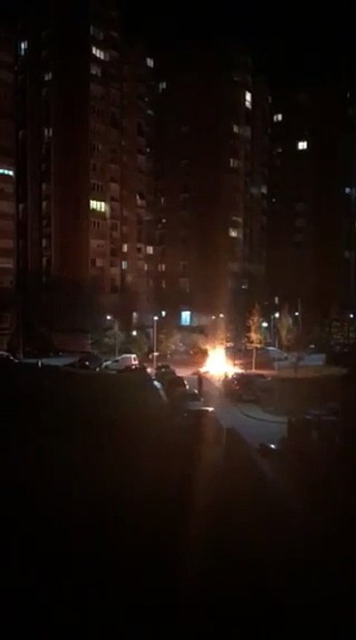 Digjen mbeturinat në Prishtinë