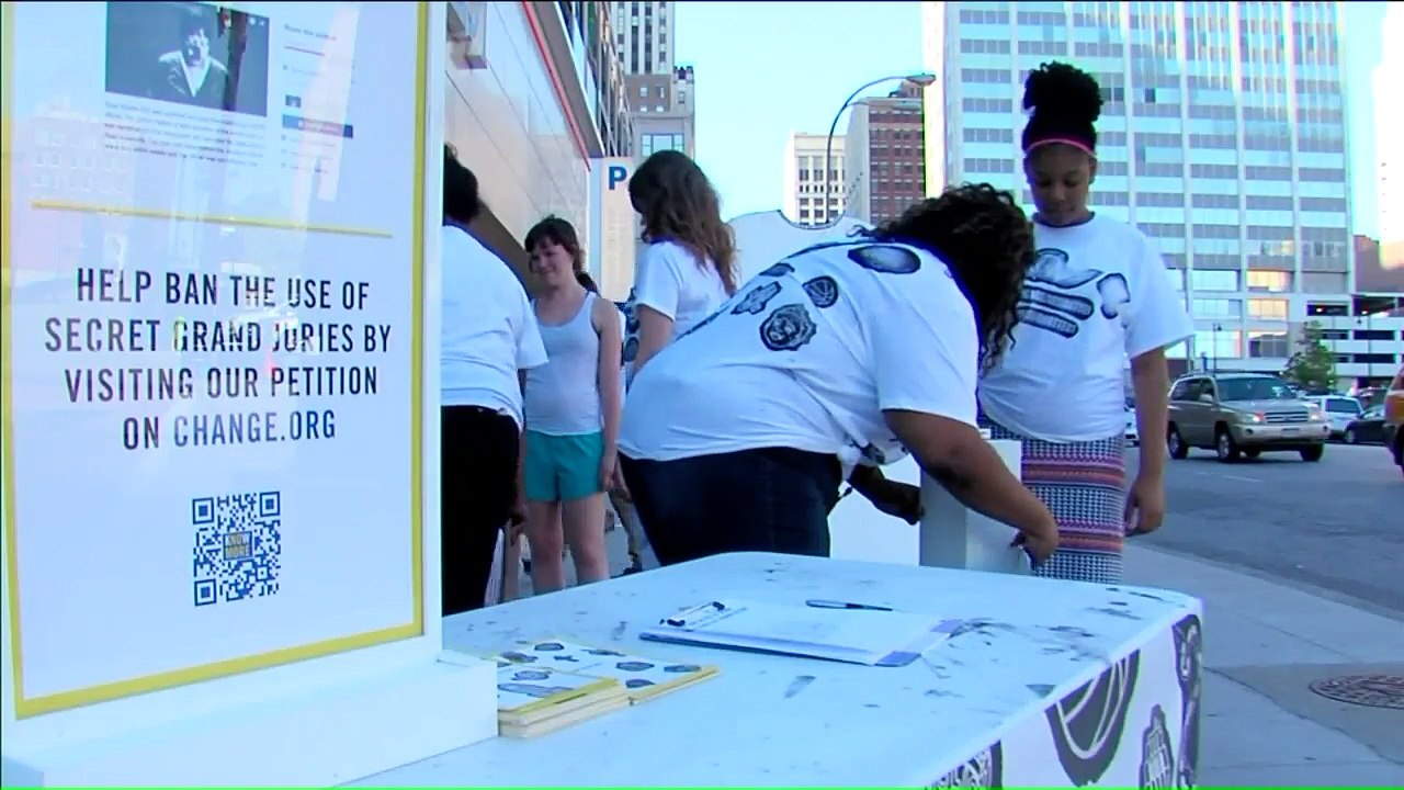 Kansas City Police Department Rescind Award Given to Two Officers Involved in Deadly Shooting