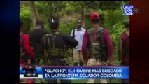 Militares colombianos y ecuatorianos buscan al 'Guacho'