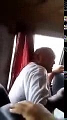 فيديو قاسي جدا.. شاب يهين "معاق" في الجزائر ويجبره على تقليد "الحمار"