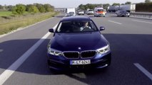 Neues Sicherheits-Feature für BMW Fahrzeuge - Live-Hinweis zur Bildung einer Rettungsgasse